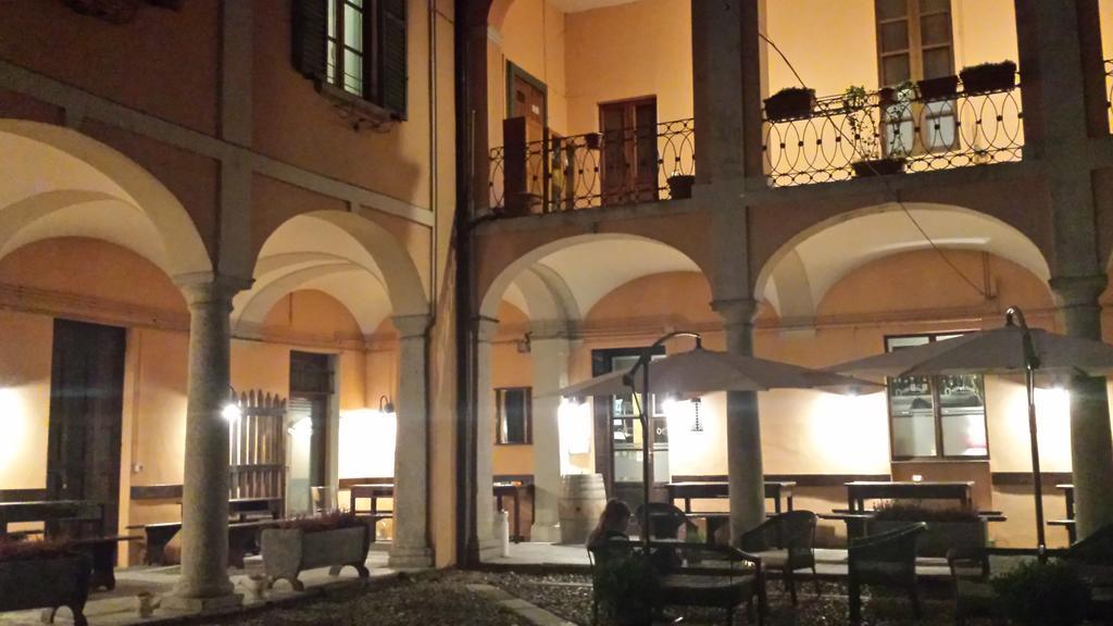 Hotel Archi e Colonne Verbania Esterno foto